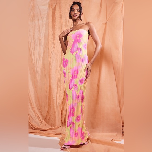 PLT MULTI FLORAL PRINT PLISSE BANDEAU COWL BACK MAXI DRESS - Picture 3 of 10